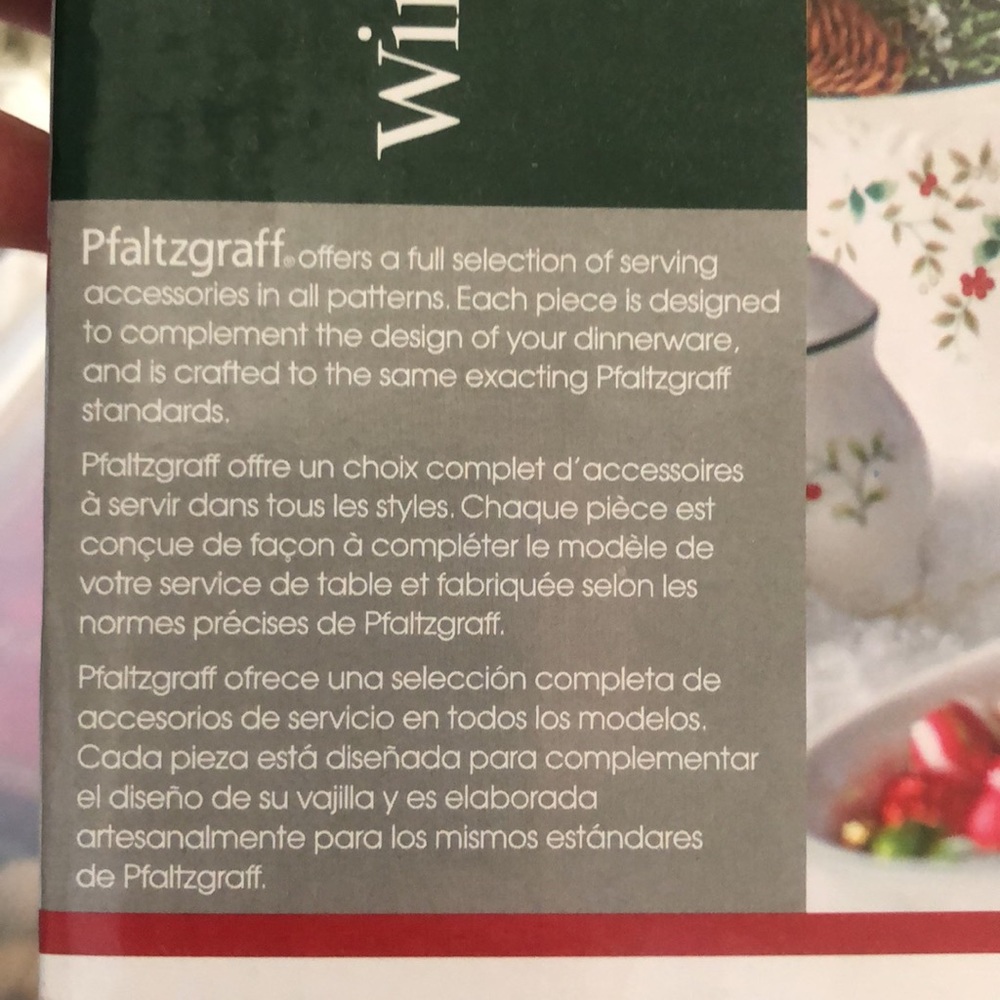 Pfaltzgraff Snowman Treat Jar Winterberry Collection - Picture 3 of 5